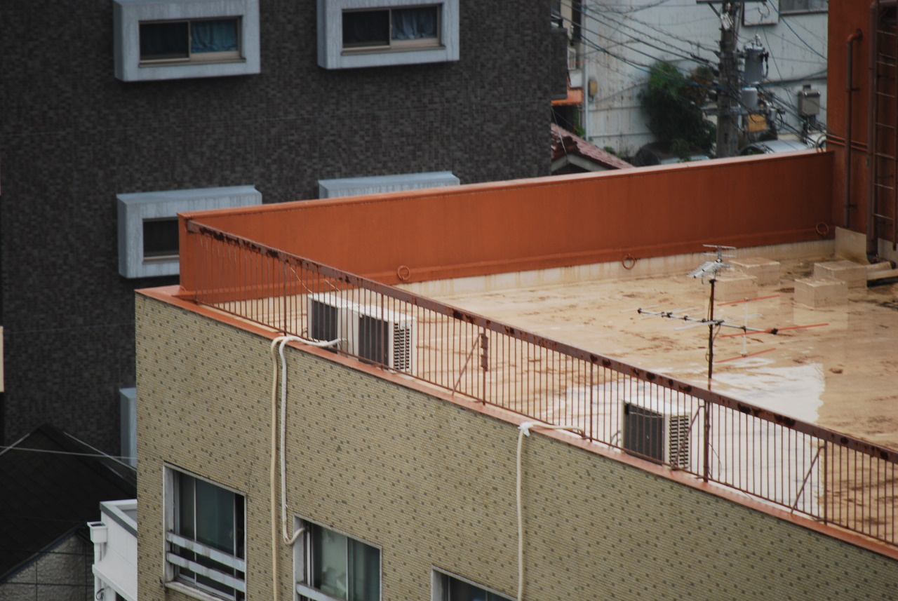 マンションで原因不明の雨漏りトラブルはなぜ起こる？業者に依頼しても解決しない理由とは？